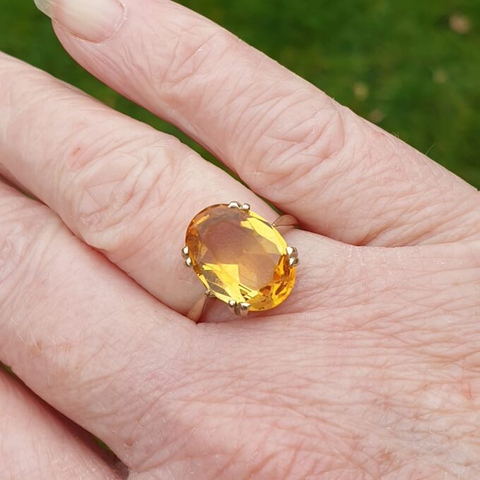 Oval Citrine Solitaire Ring in 9ct Gold