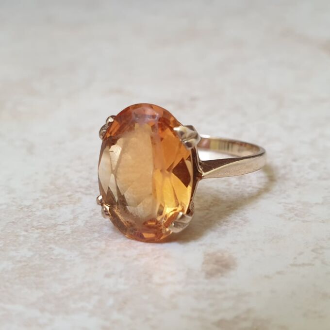 Oval Citrine Solitaire Ring in 9ct Gold