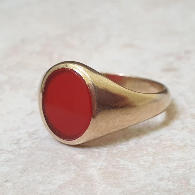 Carnelian Signet Ring in 9ct Gold