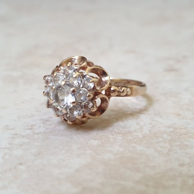 Spinel Cluster Ring in 9ct Gold