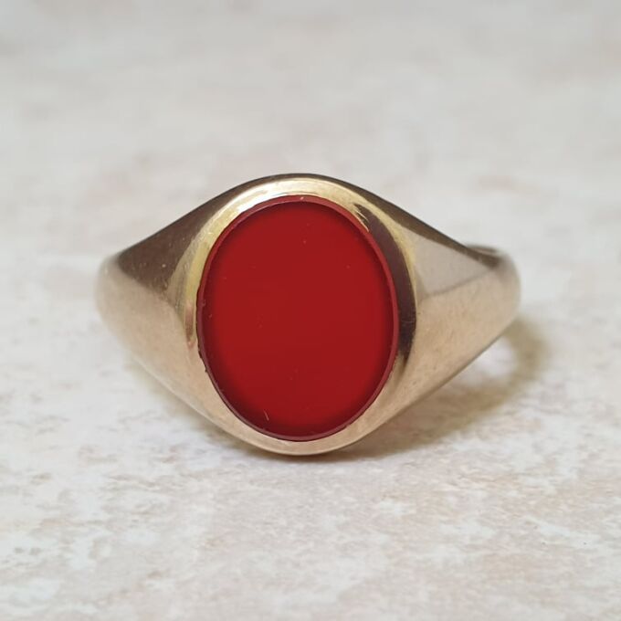 Carnelian Signet Ring in 9ct Gold