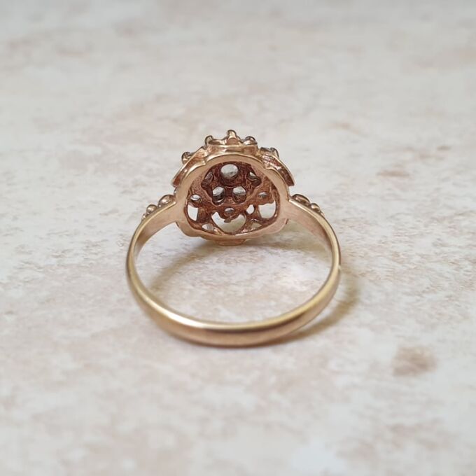 Spinel Cluster Ring in 9ct Gold