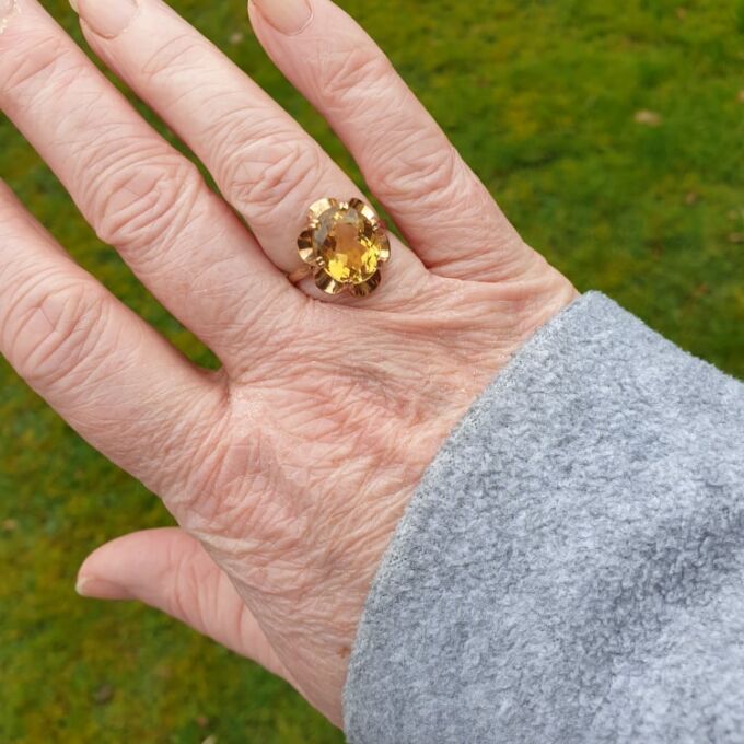 Citrine Solitaire Ring in 9ct Gold