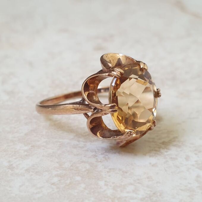 Citrine Solitaire Ring in 9ct Gold