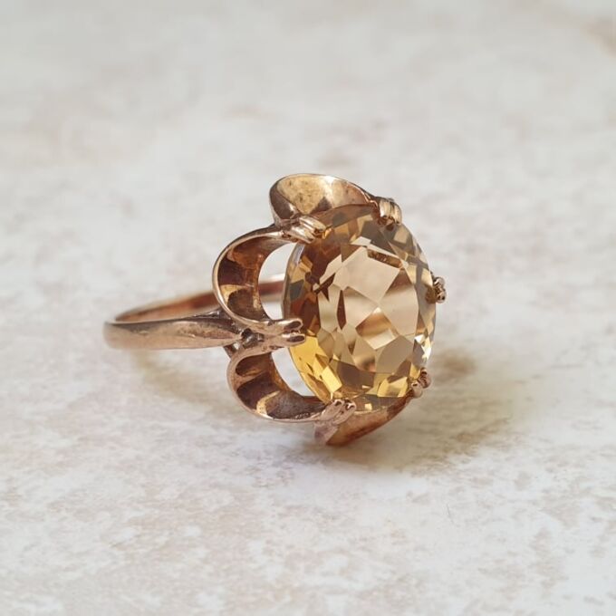 Citrine Solitaire Ring in 9ct Gold