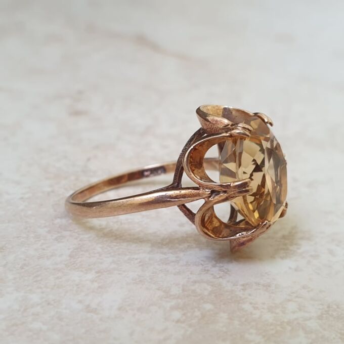 Citrine Solitaire Ring in 9ct Gold