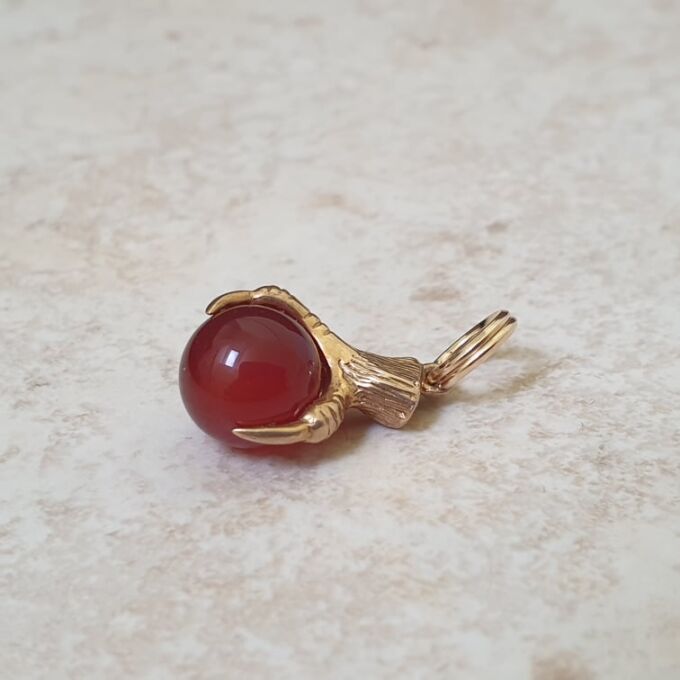 Carnelian Ball and Claw Pendant Fob in 9ct Gold