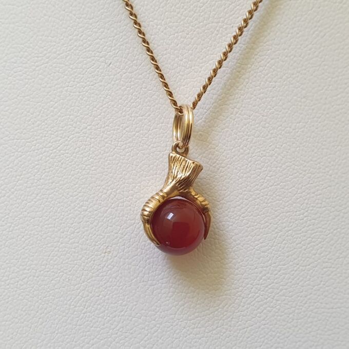 Carnelian Ball and Claw Pendant Fob in 9ct Gold