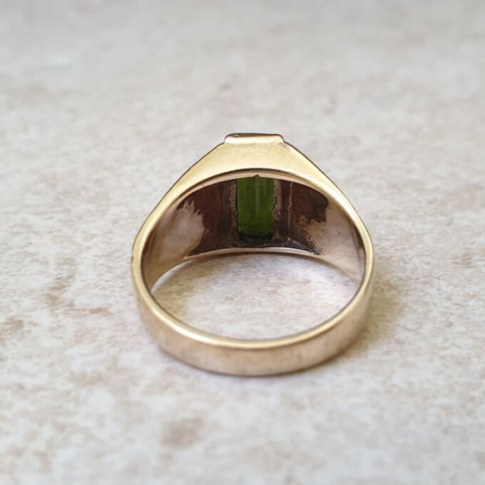 Green Tourmaline Signet Ring in 9ct Gold