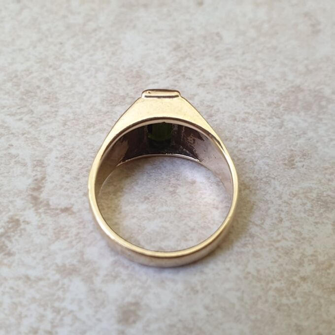 Green Tourmaline Signet Ring in 9ct Gold