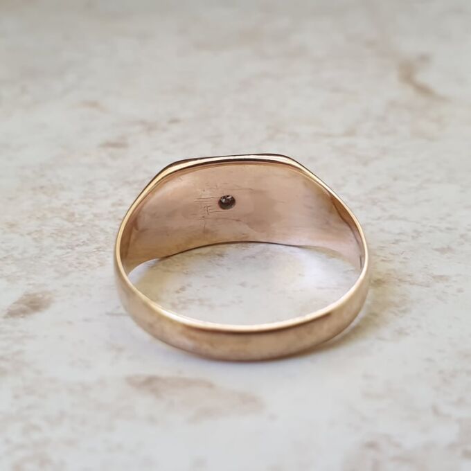 Star Set Diamond Signet Ring in 9ct Gold