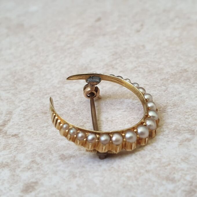 Antique Seed Pearl Crescent Moon Brooch in 15ct Gold