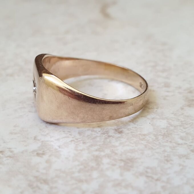 Star Set Diamond Signet Ring in 9ct Gold