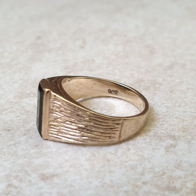 Green Tourmaline Signet Ring in 9ct Gold