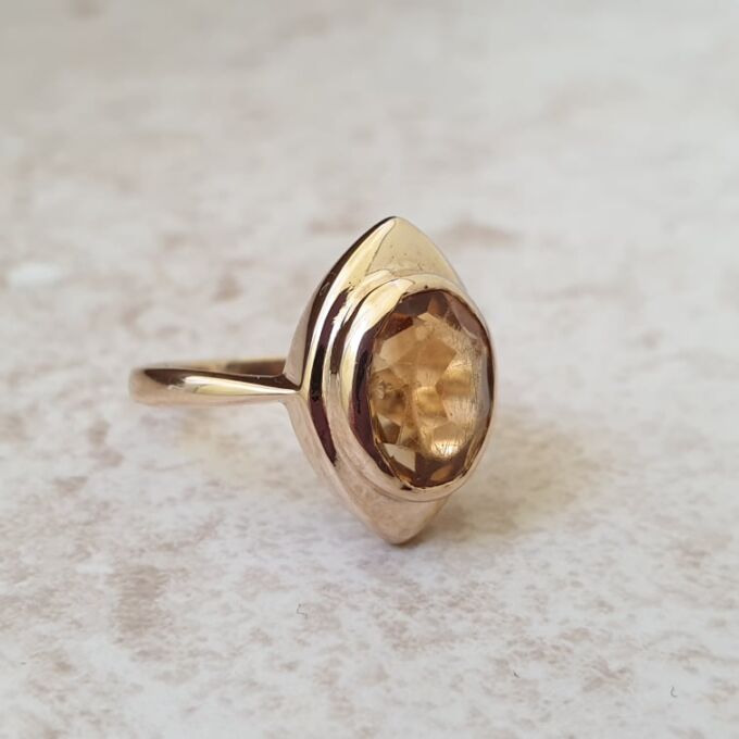 Citrine Solitaire Ring in 9ct Gold