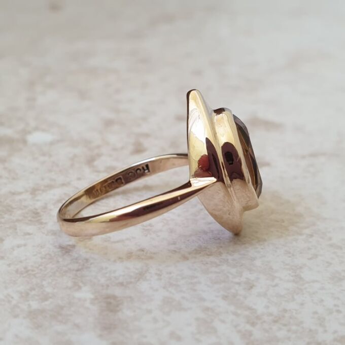 Citrine Solitaire Ring in 9ct Gold