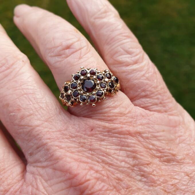 Ornate Garnet Ring in 9ct Gold