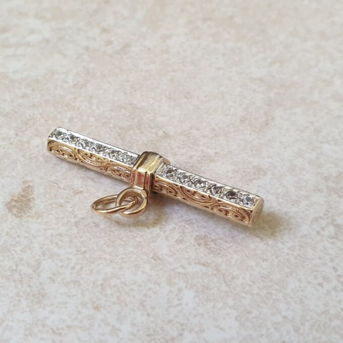 Ornate Albert or T Bar in 9ct Gold