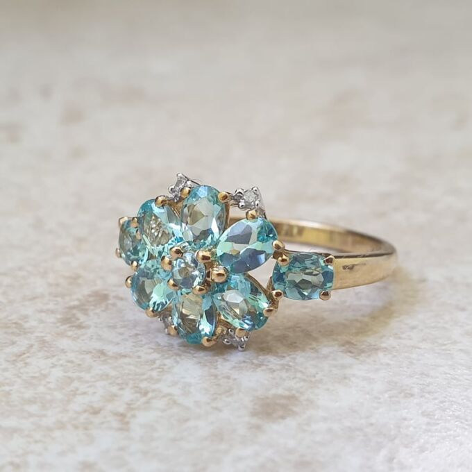 Apatite Flower Cluster Ring in 9ct Gold