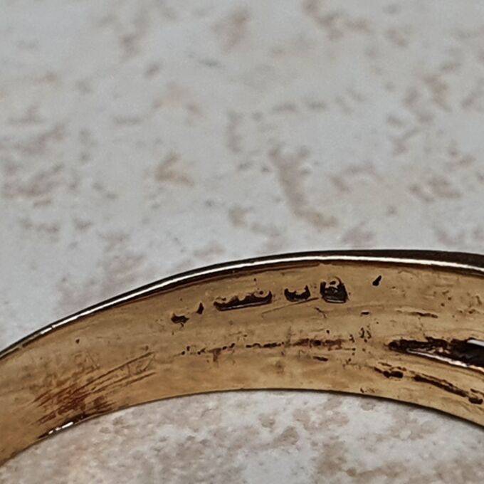 Five Stone Garnet Ring in 9ct Gold