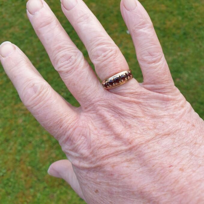 Five Stone Garnet Ring in 9ct Gold