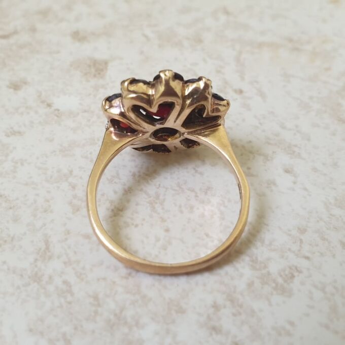 Garnet Cluster Ring in 9ct Gold