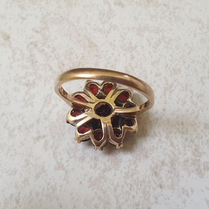 Garnet Cluster Ring in 9ct Gold