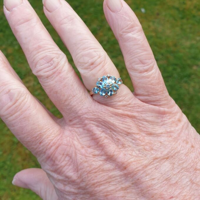 Apatite Flower Cluster Ring in 9ct Gold