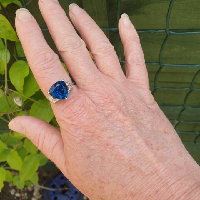 London Blue Topaz Ring in 9ct White Gold