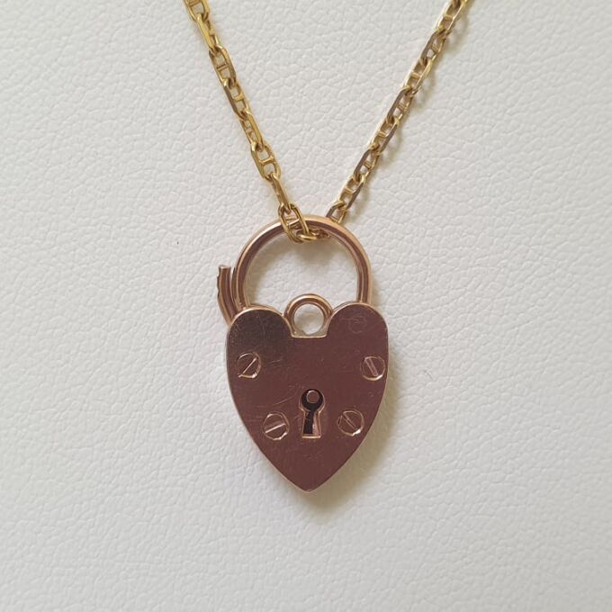 Heart Padlock in 9ct Rose Gold