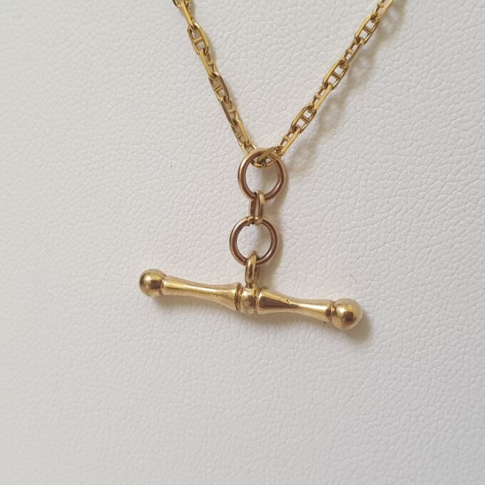 T Bar Charm Pendant in 9ct Gold