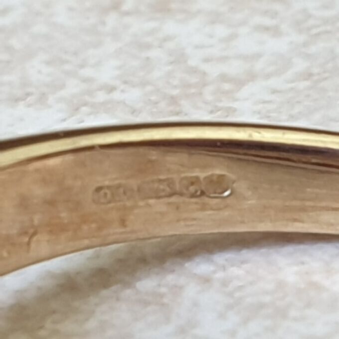 Reserved – Swiss Blue Topaz Ring in 9ct Gold