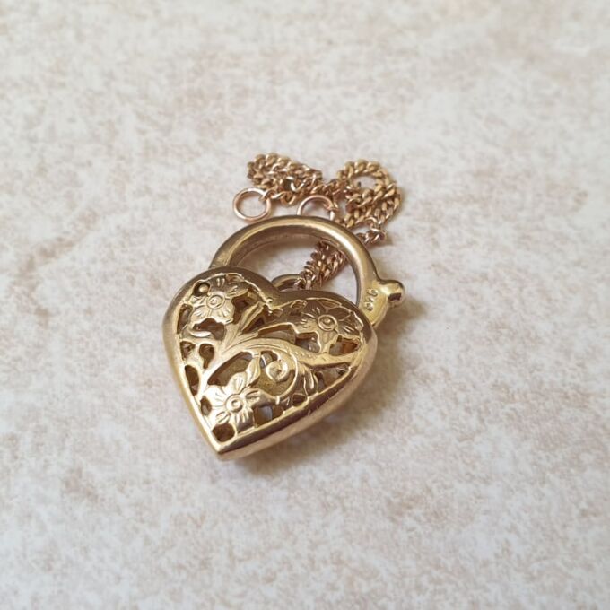 Flower Design Heart Padlock in 9ct Gold
