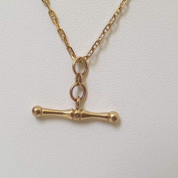 T Bar Charm Pendant in 9ct Gold