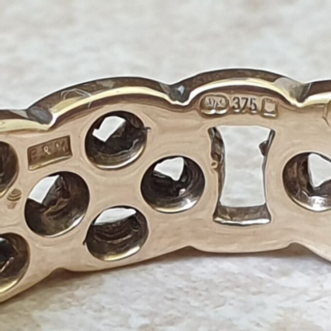 Celtic Knot Band Ring in 9ct Gold