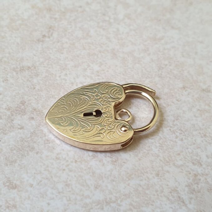 Engraved Padlock in 9ct Gold