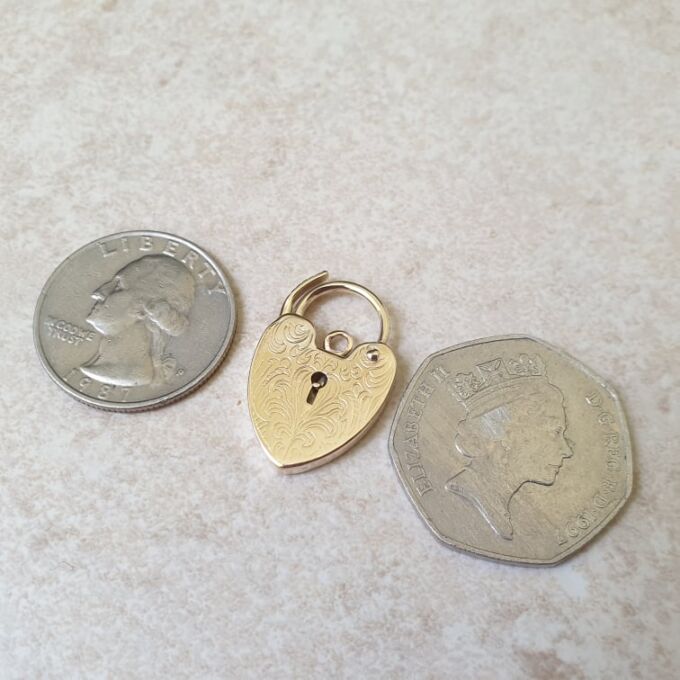 Engraved Padlock in 9ct Gold