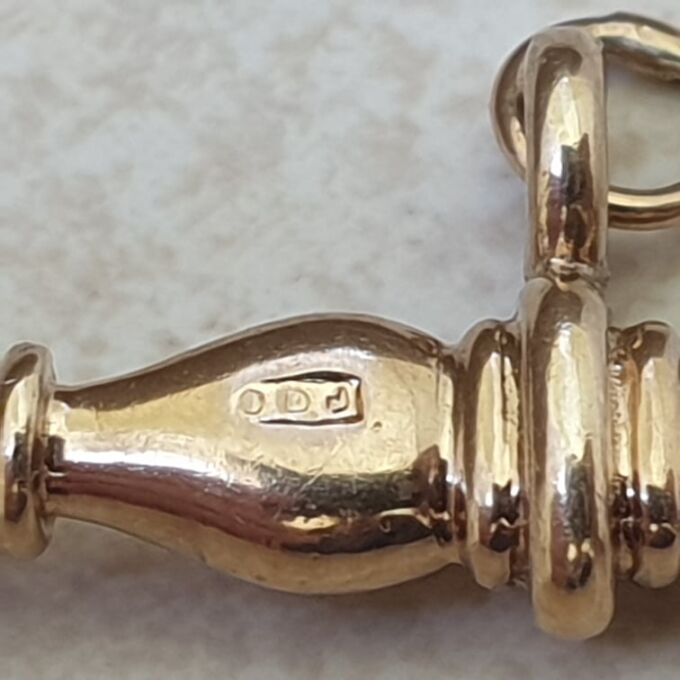 Fancy Albert or T Bar in 9ct Gold