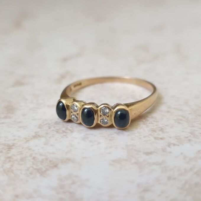 Cabochon Sapphire and Diamond Ring in 18ct Gold