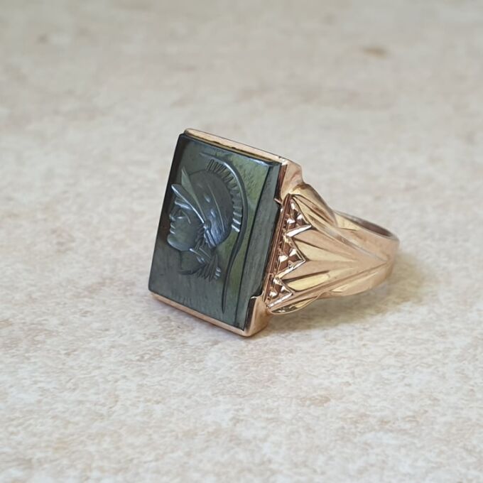 Hematite Centurion Statement Ring in 9ct Gold
