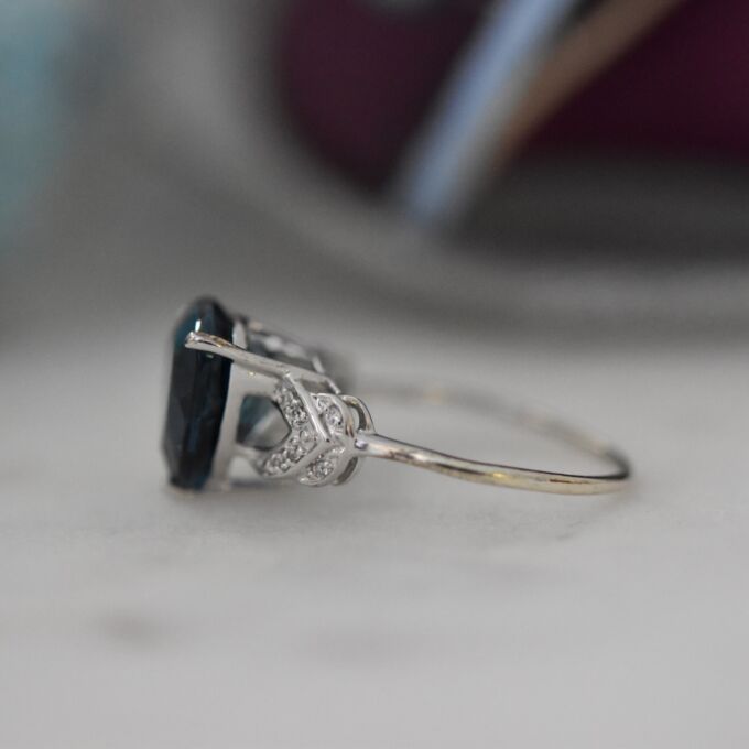 London Blue Topaz Ring in 9ct White Gold