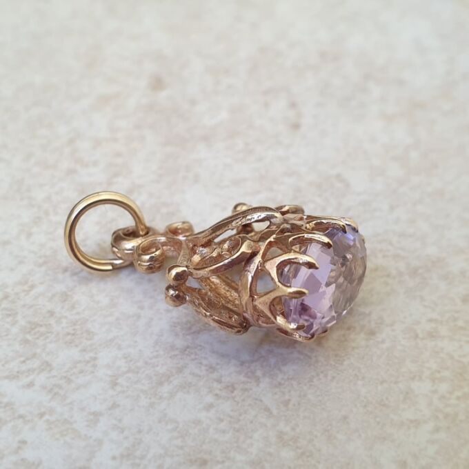 Amethyst Fob Pendant in 9ct Gold