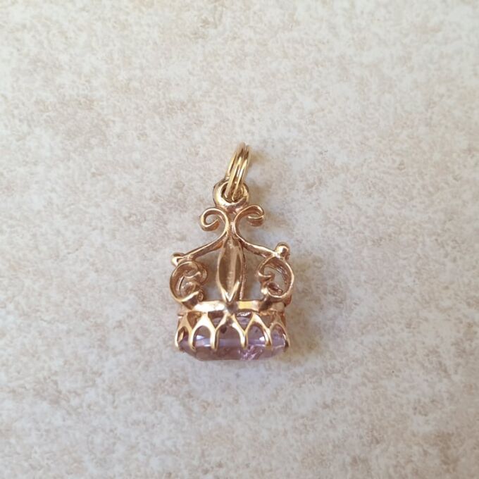 Amethyst Fob Pendant in 9ct Gold