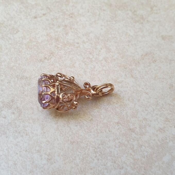 Amethyst Fob Pendant in 9ct Gold