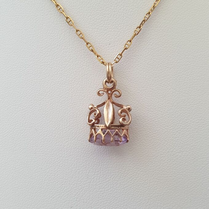 Amethyst Fob Pendant in 9ct Gold