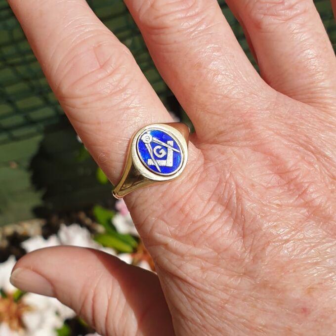 Masonic Revolving Signet Ring in 9ct Gold