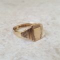 Vintage Signet Ring in 9ct Gold