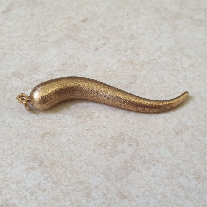 Large Cornicello Horn Pendant in 9ct Gold