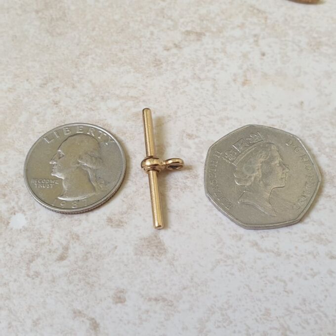 Plain Albert or T Bar Toggle in 9ct Gold