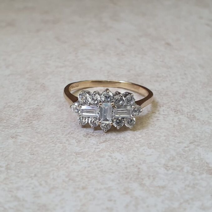 Sparkly Boat Ring in 9ct Gold